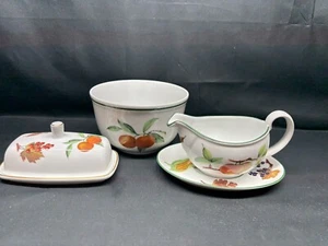Royal Worcester "EVESHAM" Gold ~ Gravy Boat w/Underplate, Butter Dish, Bowl - Picture 1 of 11