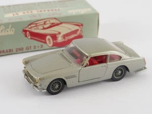 Solido Nr. 123 Ferrari 250 Gt 2+2 Nie Unbespielt IN Schachtel 1/43 - Picture 1 of 18