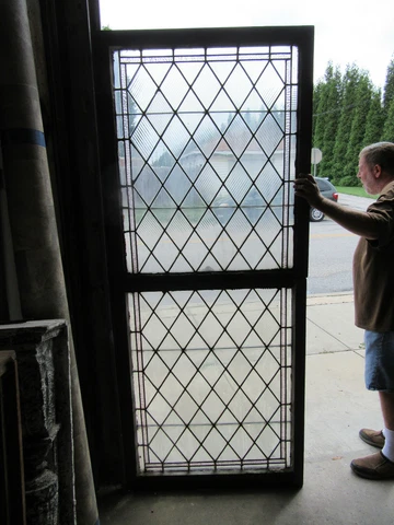 ~ ANTIQUE STAINED GLASS WINDOWS DOUBLE HUNG TOP & BOTTOM ~ SALVAGE ~ Cover