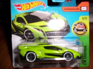 LAMBORGHINI - VENENO - 2013 - HOT WHEELS - 2017 - SCALA 1/64 - Foto 1 di 1