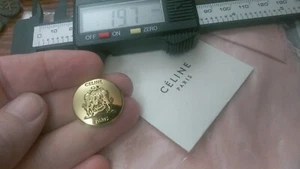 Botón Celine Vintage 20 mm Único (UNO) tono dorado Francia - Imagen 1 de 4