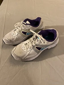 Nike Damen Laufschuhe Größe 10,5 weiß lila - Bild 1 von 5
