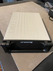 Vantec EZ-Swap2 IDE Cartridge MRK-300FD-BK - Picture 1 of 2