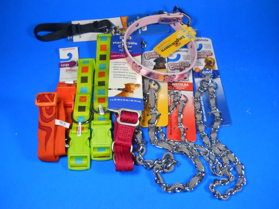 Collar de perro Petco Aspen Petmate Impawsters cadenas trébol compra 2 obtén 1 mantequilla gratis Foto 1 de 1