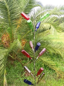 Southern 13 BOTTLE TREE 6 ft.YARD GARDEN Wine art DECOR - Picture 1 of 3
