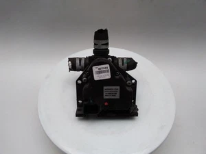 TESLA MODEL X Water Pump 2015-2023 106422500C - Picture 1 of 12