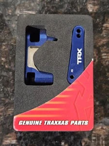 Traxxas 6832X Aluminium Rollenblock C-Naben blau links/rechts - Bild 1 von 1
