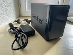 NAS noir Synology Diskstation Ds212 256MB 1.6 GHZ 2x Baie Nas - Photo 1/4