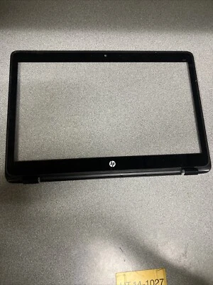 HP Laptop Glass LCD Display Frame Front Bezel 6070B0679801 - Image 1 of 4