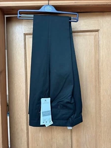 Next Men’s Black Formal Trousers Skinny Fit, 32W Reg Length - Picture 1 of 4