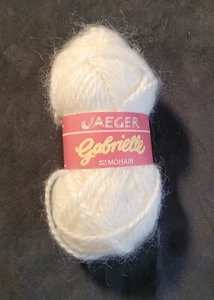 One Skein Ivory Jaeger Gabrielle Mohair Blend Yarn 1.75 oz Skein COL 1 (lot 29) - Picture 1 of 4