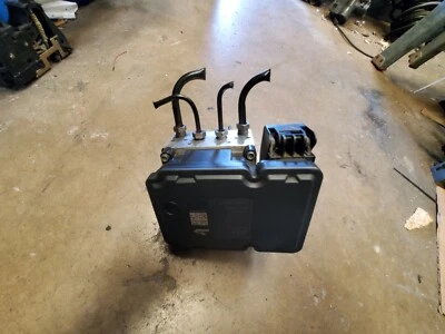 MÓDULO BOMBA ABS JAGUAR XJ8 XJ8L VANDEN PLAS 2004 2005 2006 07 08 09 5W932C405AC Foto 1 de 4