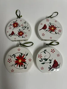 Juego de adornos de cerámica con recetas de felices fiestas de chefs invierno de pie/colgado - Imagen 1 de 16