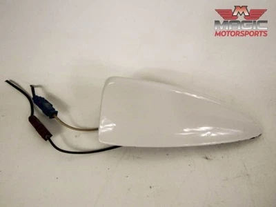 04-10 BMW E60 E61 525i 530i 550i techo aleta de tiburón antena con cubierta blanco alpino Foto 1 de 4