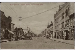 Cartolina Crookston Minnesota insegna birra Kiewel Main Street pubblicata - Foto 1 di 3