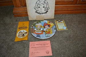 Dolly Dingle Plate "Dolly Visits Italy" w/ COA & Box MINT COND!!! - Picture 1 of 5