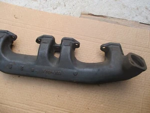 ORIGINAL NOS 1956 1957 LINCOLN 368 EXHAUST MANIFOLD ECU-9430-A RH - Picture 1 of 9