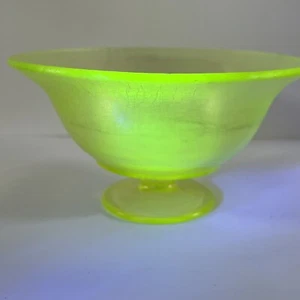 Vaseline Stretch Glass Uranium Glass footed Compote 7” GLOWS - Picture 1 of 7