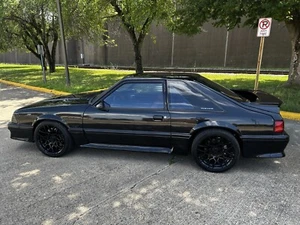 1993 Ford Mustang GT - Picture 1 of 28