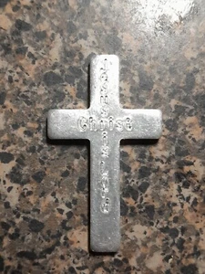 Jesus Christ Is Lord Cross Medal - Picture 1 of 9