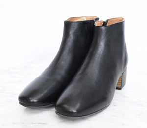 Gentle Souls Kenneth Cole "Ella" Comfort Ankle Boots Womens Sz 6.5 Black Leather - Picture 1 of 9
