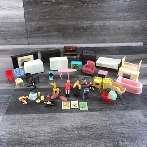 Vintage Puppenhaus Möbel Miniatur Mama Papa Kinder Shackman Plasco Spielzeug - Bild 1 von 13