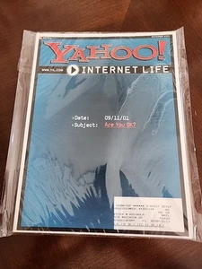 2001 November YAHOO INTERNET LIFE MAGAZINE - 9/11/01 Are You Ok? Mint. HTF. - Picture 1 of 2