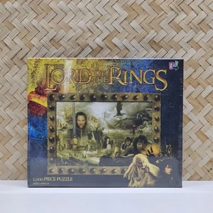 New 1000 Piece Lord of the Rings Puzzle Go Games Sealed 29 1/2" X 19 5/8" - Picture 1 of 8