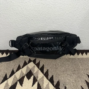 Patagonia Black Hole Waist Pack 5L Tasche Bauchtasche Hüftlende - Schwarz- Neu ohne Etikett - Bild 1 von 11