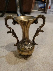 Vintage Florentine Mini Brass Metal Vase Set Victorian Urn Decor Made In Italy 2 - Picture 1 of 6