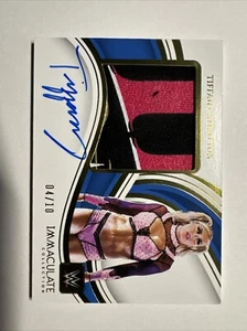 2023 WWE Immaculate Tiffany Stratton Gold Premium Memorabilia Patch Auto 4/10 - Picture 1 of 7