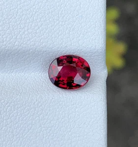 Piedra preciosa suelta rara roja frambuesa 1,98 quilates rodolita granate corte ovalado 8 mm - África - Imagen 1 de 15