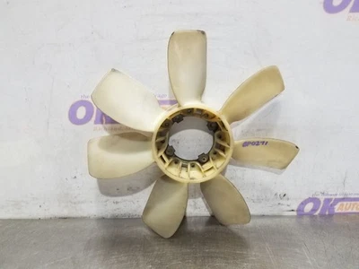 Lexus LX470 98 1998 4,7 L aspas de ventilador accionadas por correa Foto 1 de 4