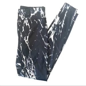 Forever 21 Marbled Leggings Sz XS Women's 7/8 Length Mid- High Rise Black White - Picture 1 of 5