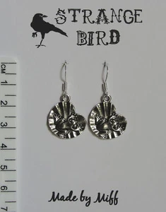 Frog in a Pond! earrings frogs lily lilypad amphibian - Picture 1 of 1