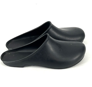 Garden Bug Clogs Womens 8.5-9.5  Hard Plastic Slip On Muck Shoes Black