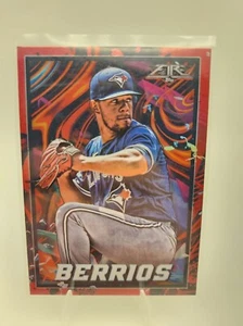 2022 Topps Fire - José Berríos #140 Flame - Picture 1 of 3