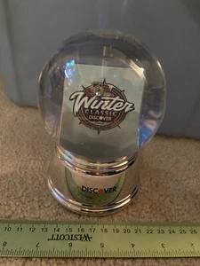 2024 NHL Winter Classic Discover Snowglobe Vegas Golden Knights Kraken - Picture 1 of 1