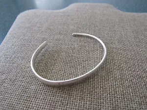 Kendra Scott hammered cuff silver plated Bracelet - Picture 1 of 4