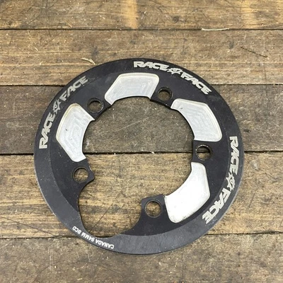 Race Face Bash Guard 94mm BCD 5-Bolt Arm Chainring Bash Ring MTB Alloy Black - Image 1 of 4