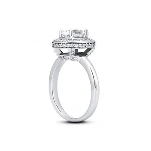 1 1/2 CTW I VS1 Oval Shape Natural Certified Diamonds 18k Gold Halo Accent Ring - Picture 1 of 3