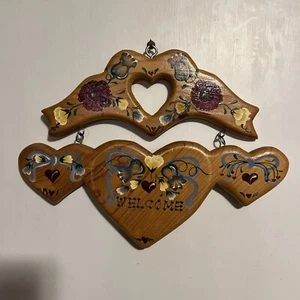Hand Painted Welcome Sign Amish Cottage Core Granny Chic Hearts Floral Ribbon - Picture 1 of 2