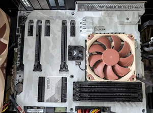 Asus SABERTOOTH Z97 MARK S Motherboard Works PERFECTLY! EUC w/16GB PC3-14900 RAM - Bild 1 von 5
