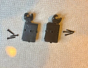 1 pair ACCUCRAFT 1/32 BODY MOUNT COUPLERS - Picture 1 of 1