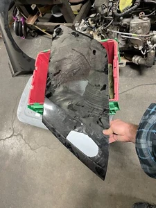 2017 ford explorer quarter glass right side passenger with plastic - Picture 1 of 11