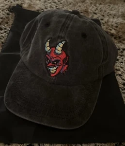 Poncho Old Scratch Logo C2E2 2024 Exclusive Hat - Picture 1 of 2