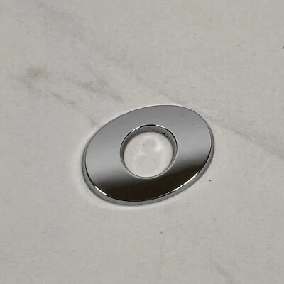 2009-2014 Volkswagen Routan SE эмблема буква 'O' задняя дверь хром - Изображение 1 из 4