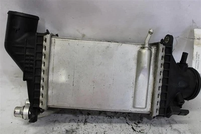 INTERCOOLER C250 C300 C350 C43 C63 E300 E350 E400 E550 GLC250d 16-18 1172583 Foto 1 de 4