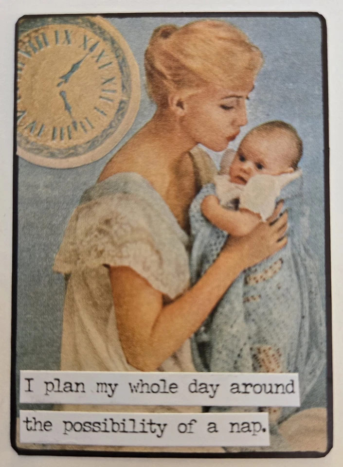 Tarjeta de arte collage de medios mixtos ACEO ATC de colección mujeres sarcásticas posibilidad de una siesta Foto 1 de 1