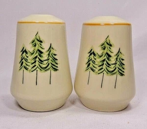 Juego de saleros y pimenteros de cerámica con diseño de pino, abeto - Imagen 1 de 8